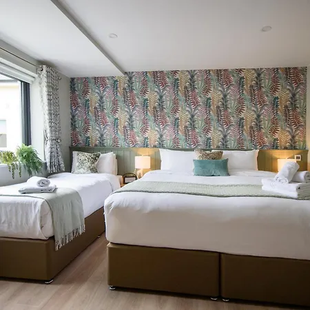 Rowing Club House * Carrick on Shannon