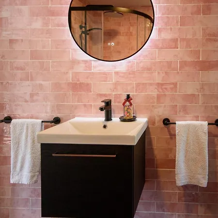 Rowing Club House * Carrick-on-Shannon