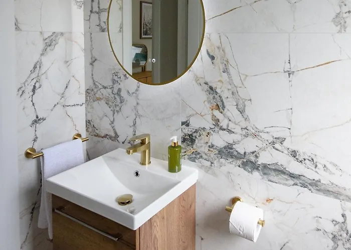 Rowing Club House * Carrick-on-Shannon