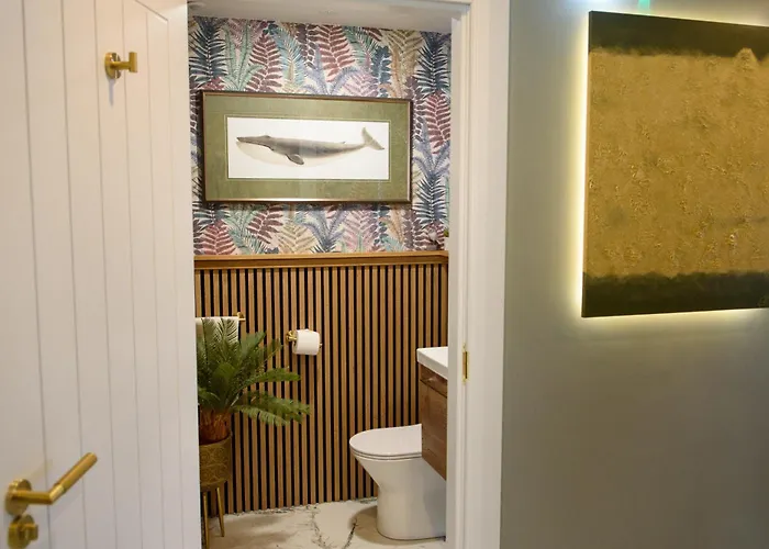 Rowing Club House * Carrick-on-Shannon